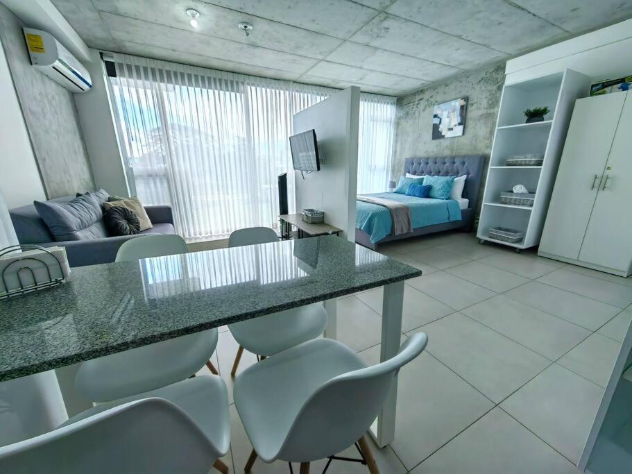 0404 Ifreses Estudio Con Aire Acondicionado Y Parqueo Apartment *